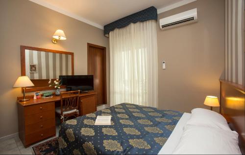 Economy Double or Twin Room