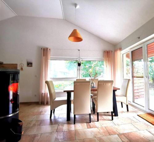 Ferienhaus Seensucht - Natur am See & im Wald mit Kamin in 林多