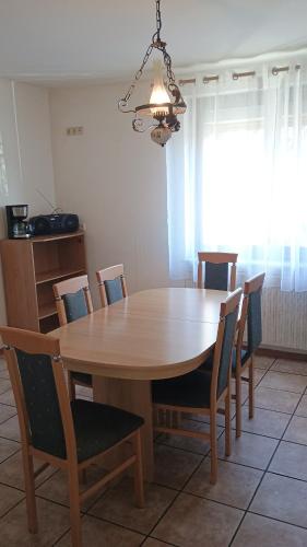 ASX Tr1 Monteurzimmer -Ferienzimmer in 大阿爾默羅德