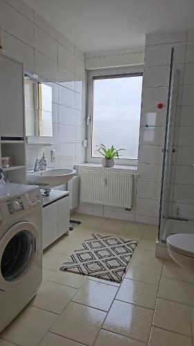 Fürdőszoba, Gemütliche zwei Zimmer Wohnung am Rhein (Gemutliche zwei Zimmer Wohnung am Rhein) in Andernach
