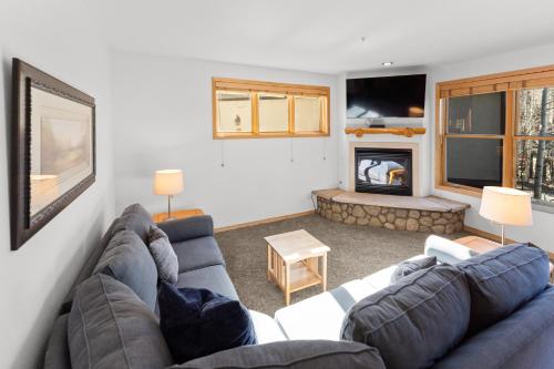 Facilities, The Corral at Breckenridge 206S : 2 in Warrior's Mark
