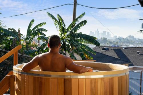 Hillside House with DTLA Views