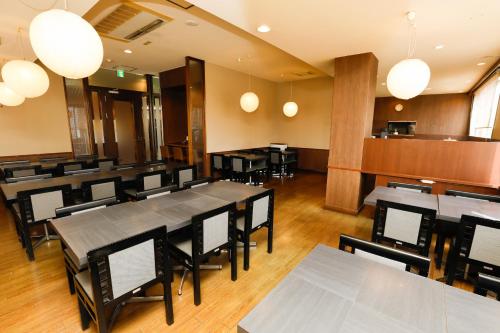 Restaurant, ホテルララプラス (ホテルララプラス) in Nirasaki