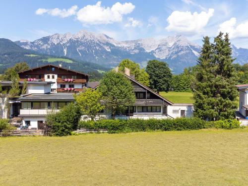 An der Schiwiese in Söll, Österreich