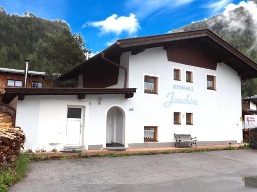 Haus Joachim – khách sạn tại Huben
