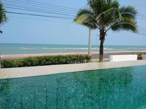 Pranaluxe Pool Villa ORG – khách sạn tại Pranburi