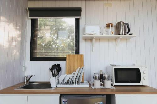 Happy Farmer House X by Tiny Away in Manjhou Township