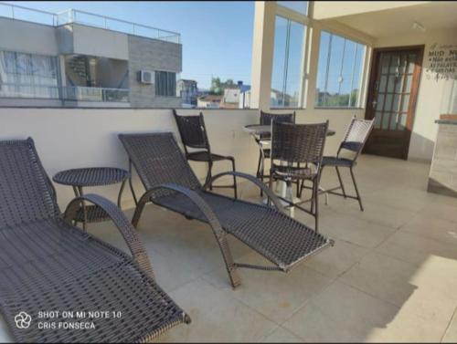 Hospedagem MAR SANTO in Santinho Beach