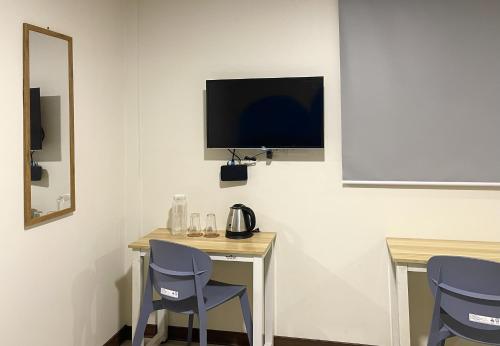 Facilities, airobedz ZOBEL ROXAS- A Value Hotel in Sta. Mesa / Paco