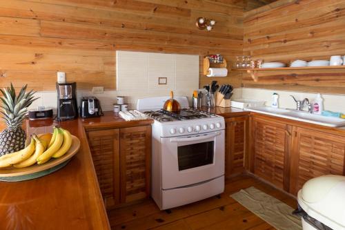 ห้องครัว, SeaScape on Heavenly Bay in กาสตารา