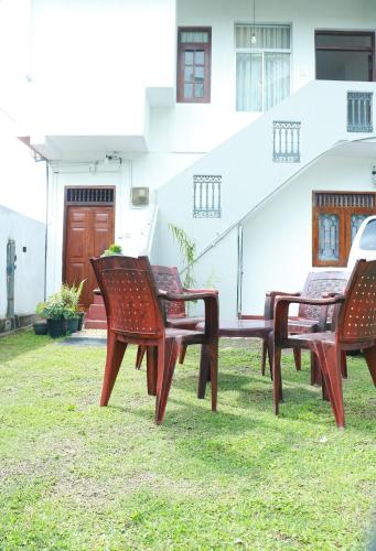 VILLA BLUE ROSE ,WALGAMA MADIHE Matara – khách sạn tại Walgama