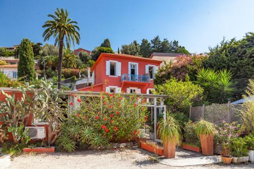 Hôtel La Villa Patricia - Charme et Tradition - Hotel - Villefranche-sur-Mer