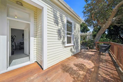 Exterior view, Bellbird House - Paekakariki Holiday Home in Paekakariki