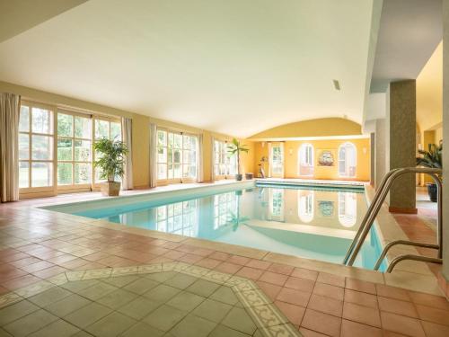 Úszómedence, Beautiful Villa in Drunen with Private Heated Pool in Heusden (North Brabant)