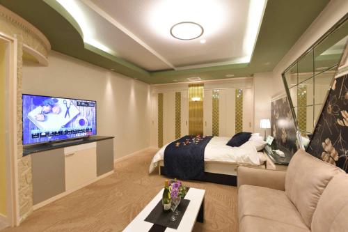 Hotel GLOW -ホテル グロウ-