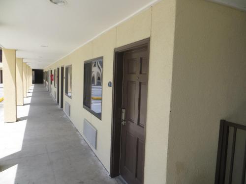 Airway Inn - image 13