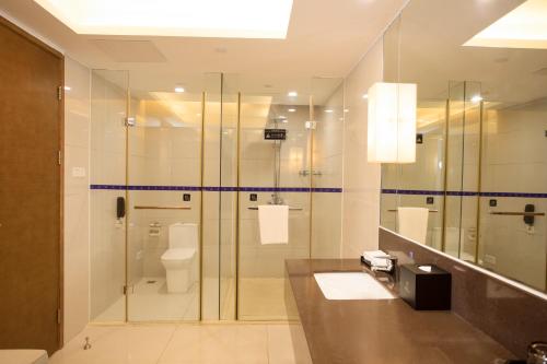 Guangzhou Xiangxue International Apartment- Free Canton Fair Shuttle Bus – Guangzhou (Canton), IA