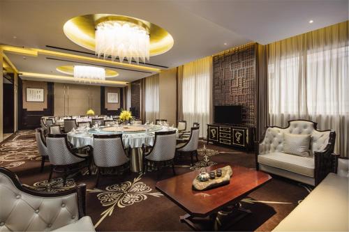 Royal Century Hotel Shanghai, Shanghai (photo 3)