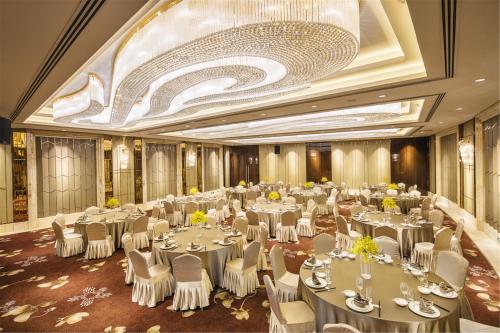 Royal Century Hotel Shanghai, Shanghai (photo 7)