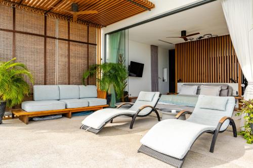 Magic Suites