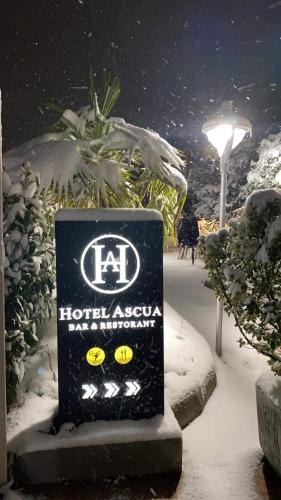 Hotel Ascua in คอมบินัต