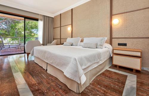 2 twin beds