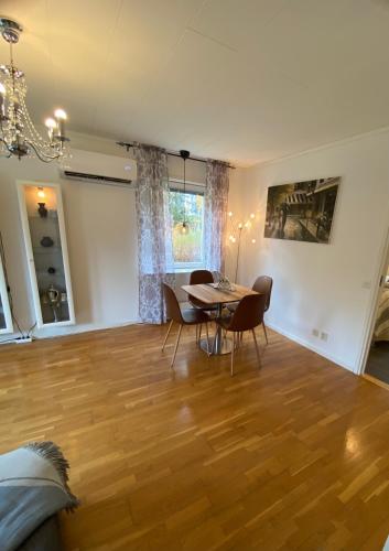 Private Villa Suite with Independent Entrance in Täby