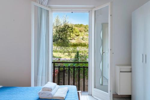 SUNSET BARDOLINO APARTMENT - Regarda Travel - image 3