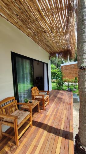 Marilyn’s Resort Koh Samui 5