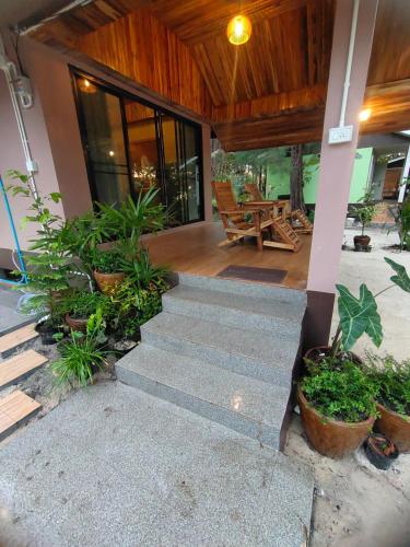 Phayam Coconut Beach Resort in Koh Phayam (Ranong)