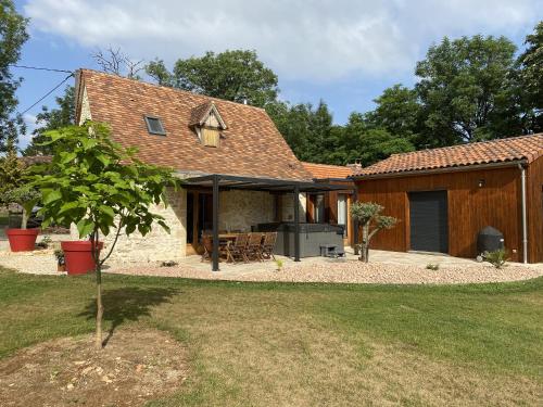 Gite Du Mas De Bède gîte à louer Bresquéjouls