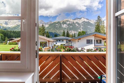 ทัศนียภาพภายนอกโรงแรม, Landhaus Sonja 1 in โมส