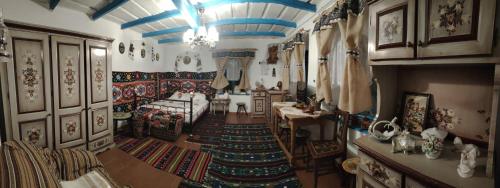 Căsuța de chirpici (Casuta de chirpici) in Dunavăţu De Sus