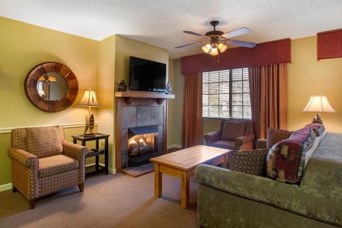 Bluegreen Vacations Blue Ridge Village an Ascend Resort - image 10