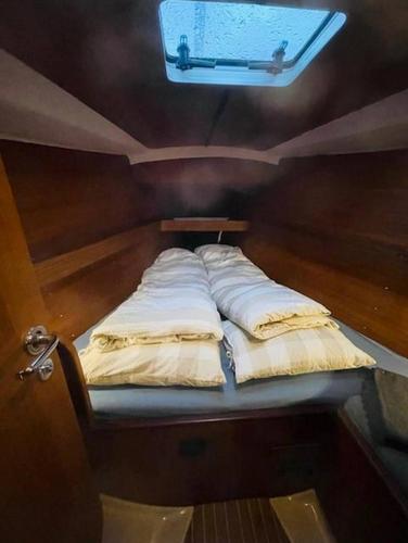 Sailboat 39ft Sleep 6 in Heart of City Centre in Fredrikstad in เฟรดริกสตัด