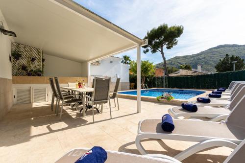 Villa Casa Blanca By home villas 360