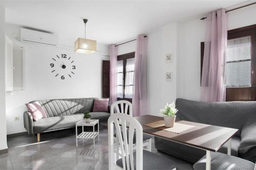 Apartamento Mia - Tap to explore photos