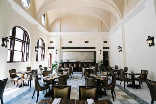 Restaurant, The Esquire Hotel Downtown Gastonia, an Ascend Collection Hotel in Gastonia (NC)