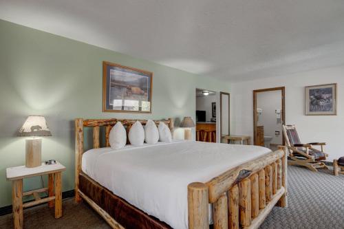 The Ridgeline Hotel at Yellowstone Ascend Hotel Collection - image 13