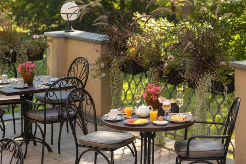 陽台/露台, Schloßhotel Althörnitz (Schloßhotel Althornitz) in 貝茨多夫-赫尼茨