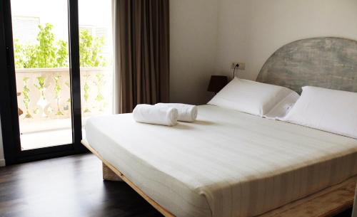 Hostal Bon Sol - image 7