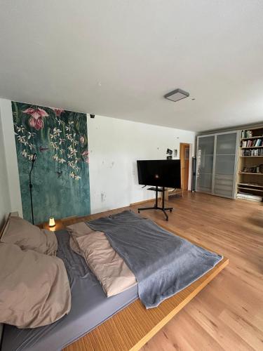 Separate Area mit Schlafzimmer und Badezimmer in Heroldsberg
