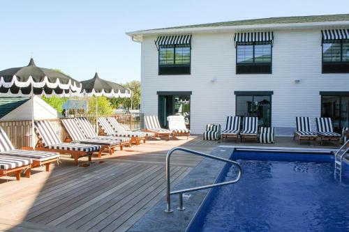 The Inn Hotel, Ascend Hotel Collection