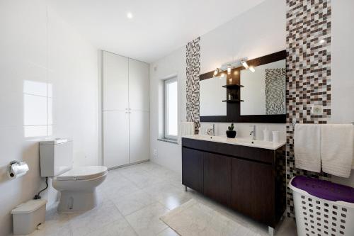 ห้องน้ำ, Lugar Encantador in มอนเตส เด อัลวอร์