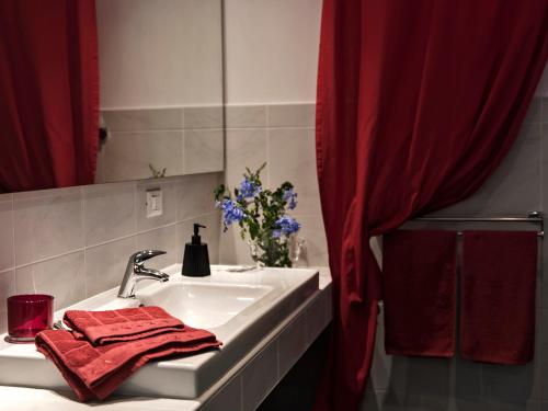 Bathroom, La Limonaia in Pollutri