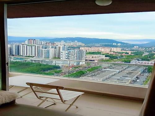 PV21 Luxe Comfort 3 Bedroom Modern Homestay - image 5