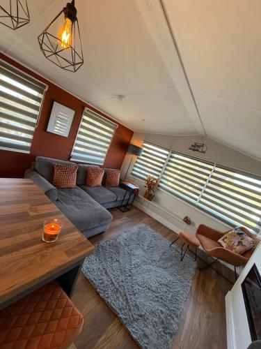 Scotts Corner Hot Tub Retreat in 爾肖特