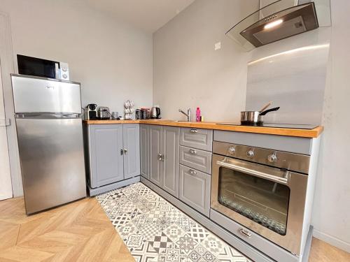 E - Le secret de Louise T2 avec balcon au centre - Location saisonnière - Épernay