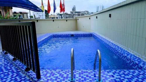 Piscina, ALICIA HOTEL in Douala