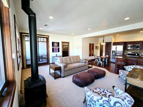 Whitefish Downtown Suites – Whitefish, MT